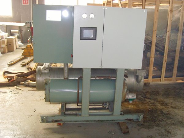 海城酒店中央空调不停机清洗方法介绍